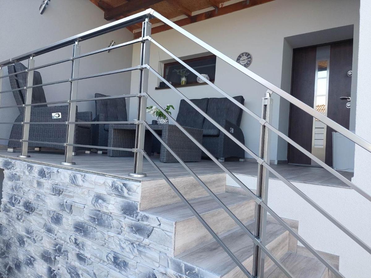 Prázdninový dům SORADA Rohatec Exterior foto
